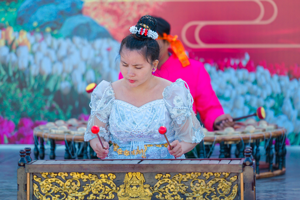 Kham pha khu vuon huyen bi va nhieu net van hoa doc dao tren dinh Nui Ba dip 2/9 nay-Hinh-4