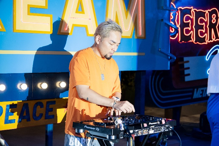 Tren tay 1 trieu dong den Grand World “song ao dien dao” tu ngay sang dem-Hinh-5