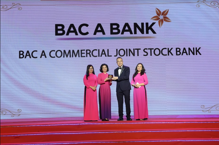 Bac A Bank gianh 02 giai thuong lon tai le trao giai “Noi lam viec tot nhat Chau A 2023“-Hinh-2