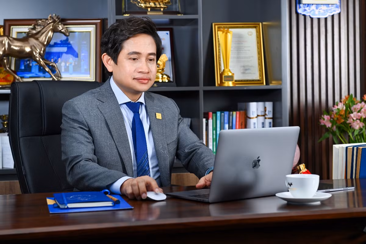 MEEY CRM: Ung dung tien phong nho su “am hieu”