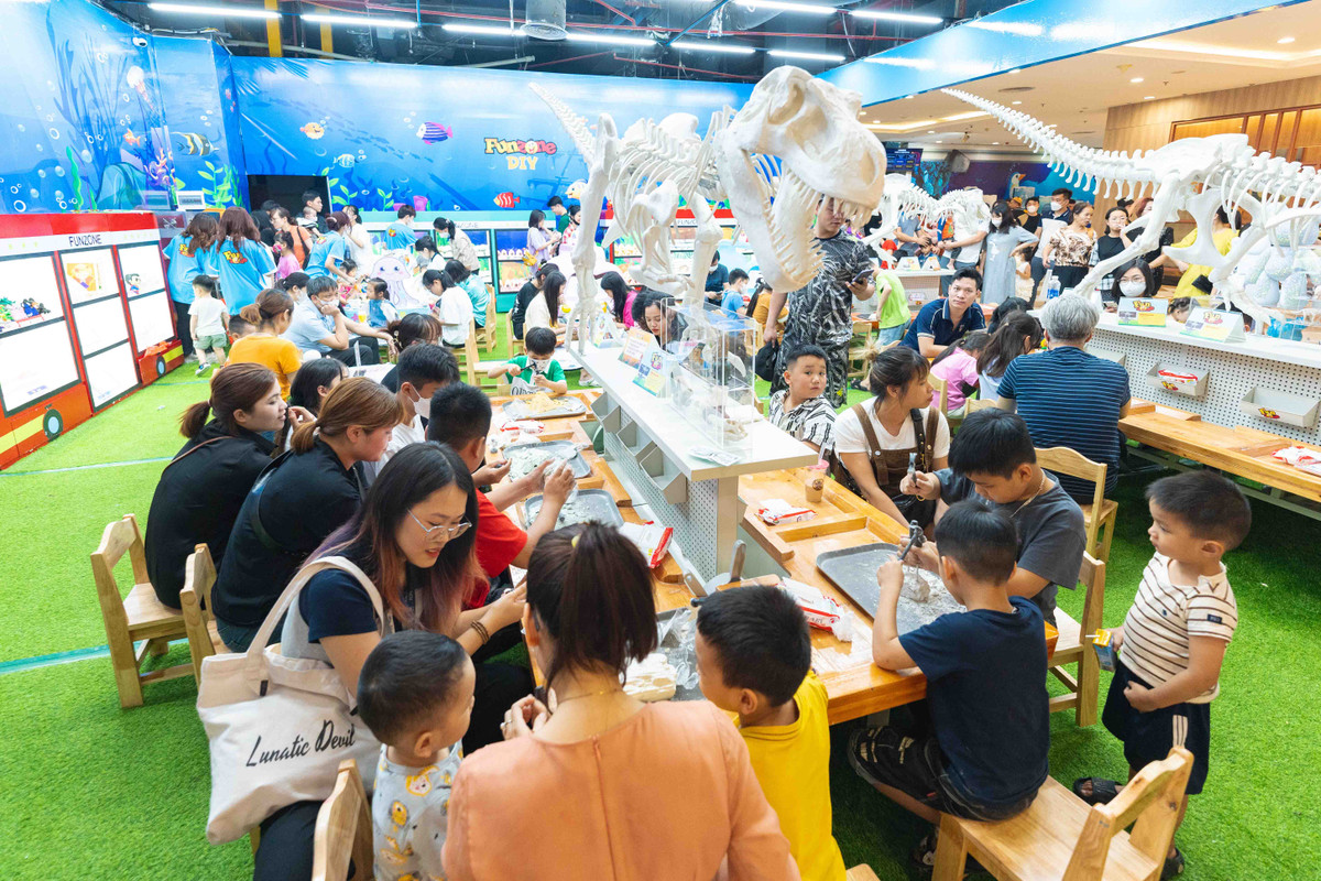 Trào lưu du lịch ngay trong thành phố dịp nghỉ lễ 30/4 – 1/5 - Hình 2 Trao luu du lich ngay trong thanh pho dip nghi le 30/4 – 1/5-Hinh-2