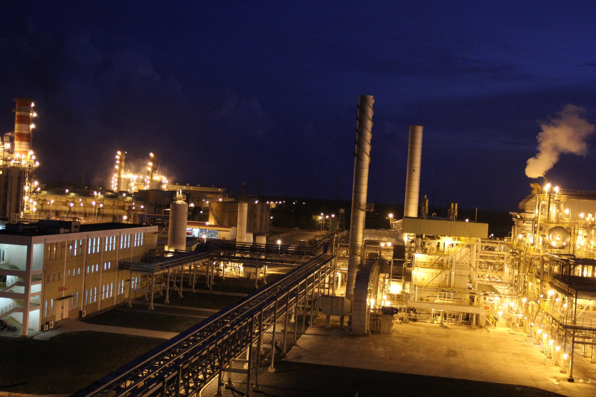 Nhà máy Đạm Cà Mau: Nỗ lực bảo dưỡng tổng thể Nha may Dam Ca Mau: No luc bao duong tong the