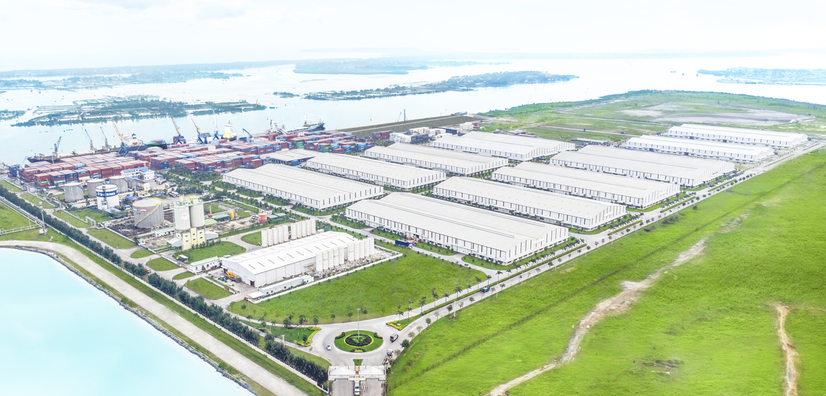 Dich vu kho hang quy mo lon tai mien Trung