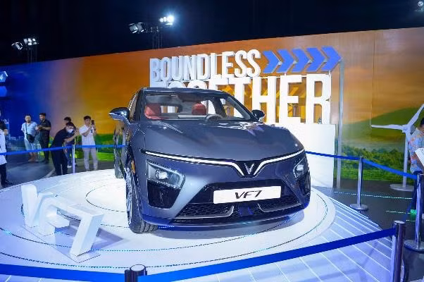 Bung no chuoi su kien am nhac va cong nghe dinh cao VinFast tai Nha Trang-Hinh-3