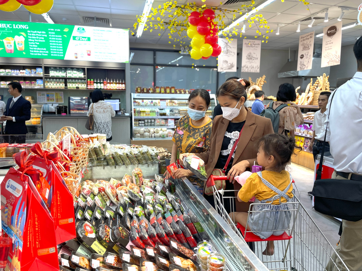 WinCommerce khai trương WinMart Bình Chiểu, triển khai Hội viên WIN toàn hệ thống - Hình 5 WinCommerce khai truong WinMart Binh Chieu, trien khai Hoi vien WIN toan he thong-Hinh-5
