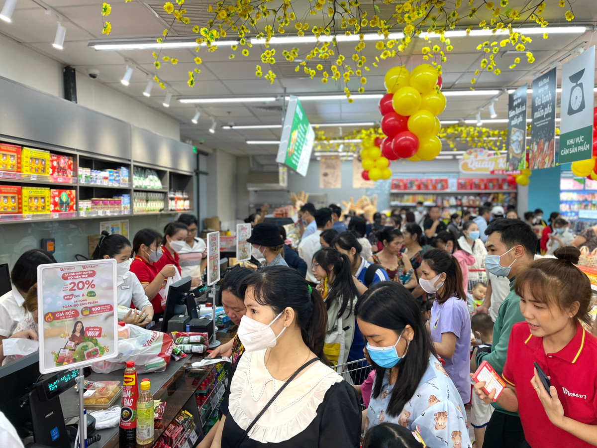 WinCommerce khai trương WinMart Bình Chiểu, triển khai Hội viên WIN toàn hệ thống - Hình 8 WinCommerce khai truong WinMart Binh Chieu, trien khai Hoi vien WIN toan he thong-Hinh-8