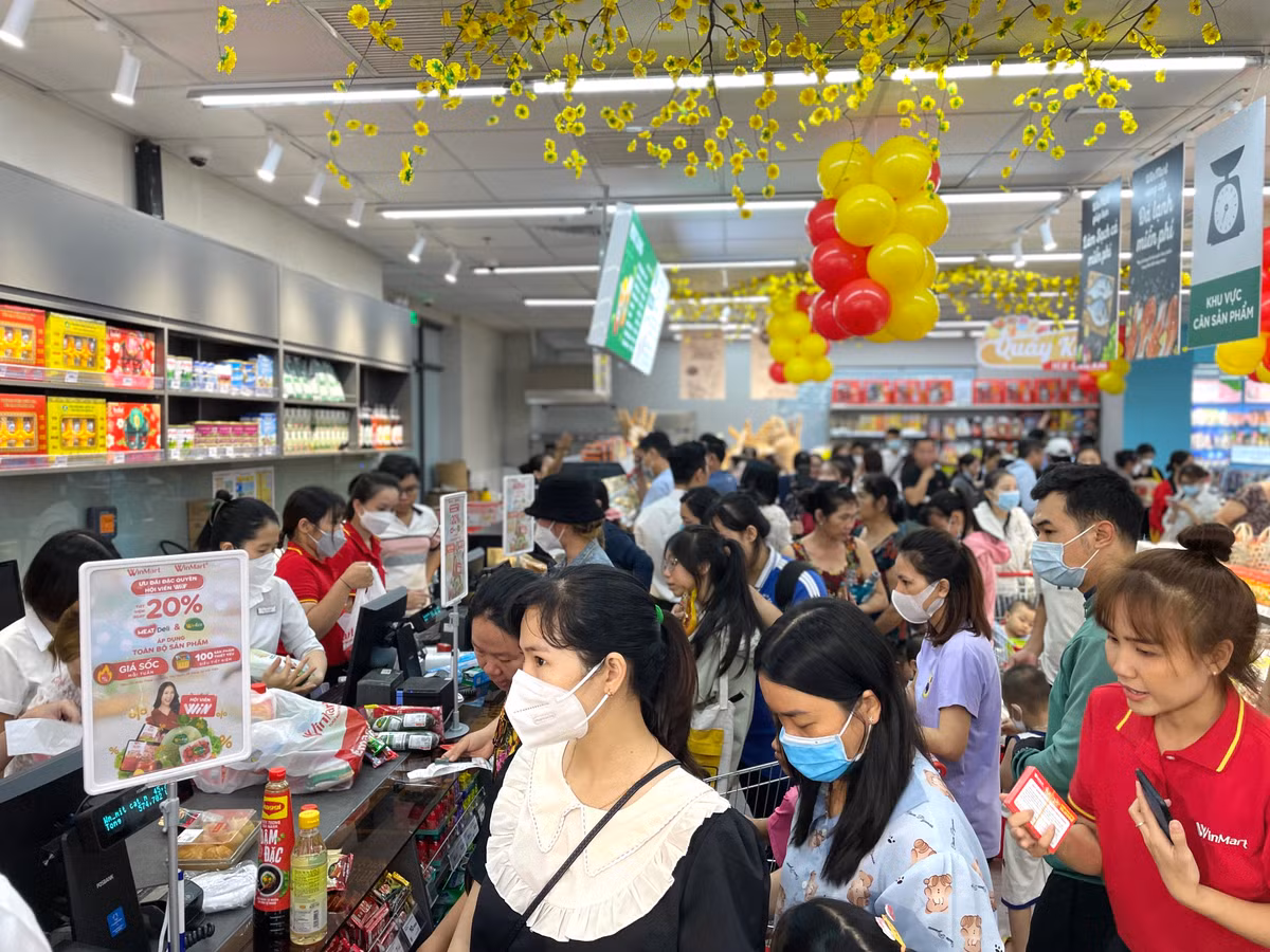 WinCommerce khai truong WinMart Binh Chieu, trien khai Hoi vien WIN toan he thong-Hinh-8