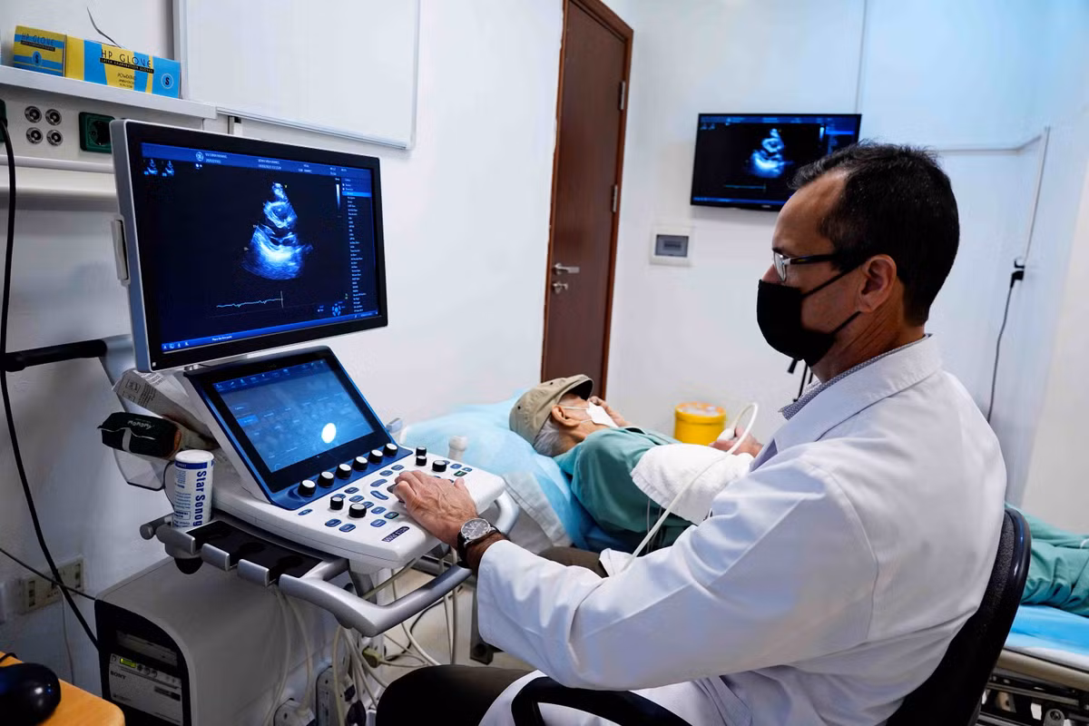 Can thiep mach vanh “chuan My” tai Vinmec: Nac thang moi trong dieu tri benh tim mach tai Viet Nam-Hinh-4