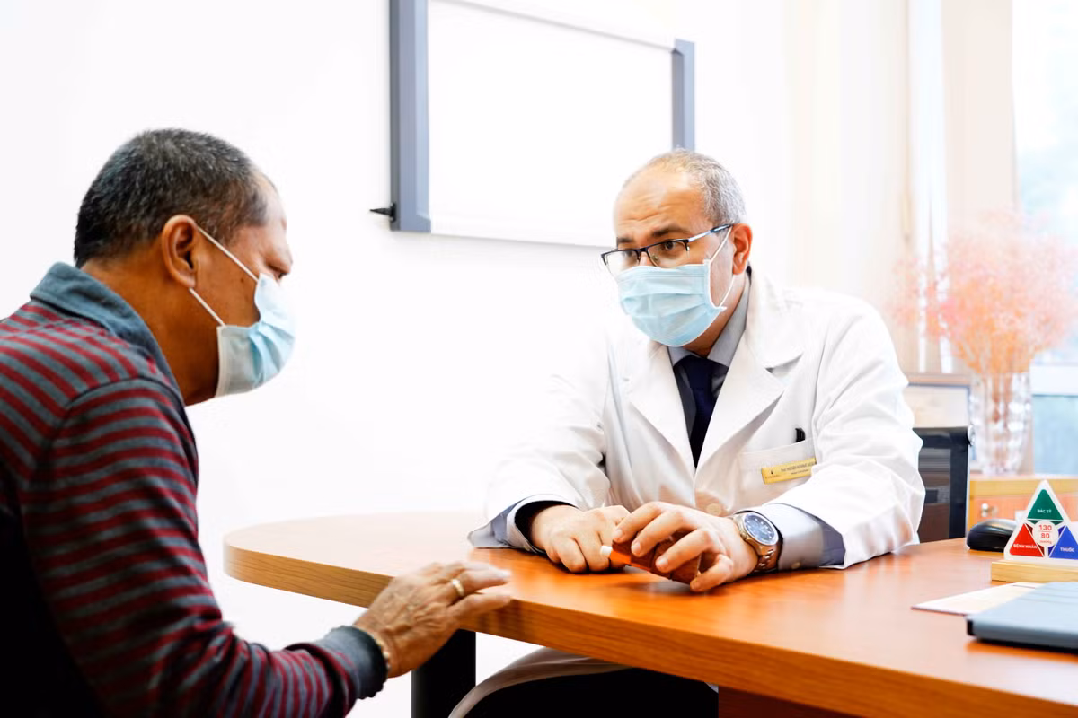 Can thiep mach vanh “chuan My” tai Vinmec: Nac thang moi trong dieu tri benh tim mach tai Viet Nam