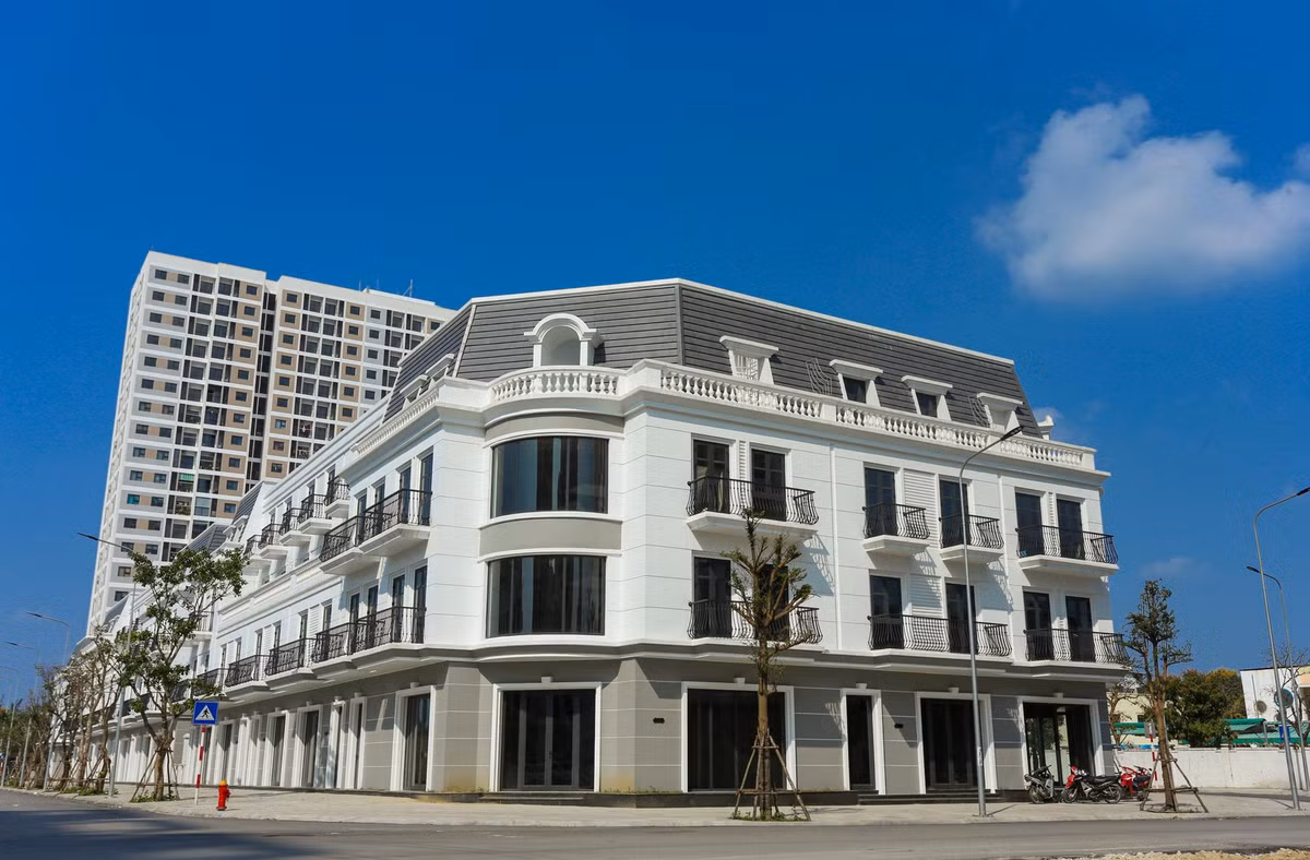 Quan the phuc hop thuong mai – dich vu: Diem den cua nha dau tu ban le thong thai-Hinh-3