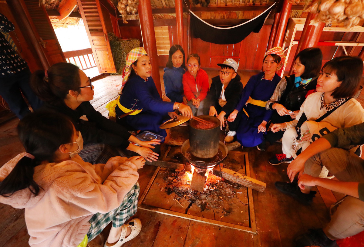 Doc dao “Tay Bac thu nho” o Fansipan-Hinh-2