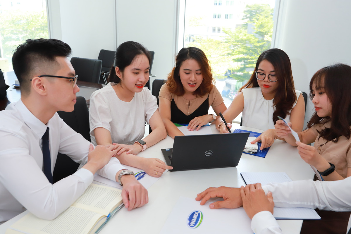 Vinamilk dan dau Top 100 Nha tuyen dung duoc yeu thich nhat nam 2022 cua CareerBuilder-Hinh-2