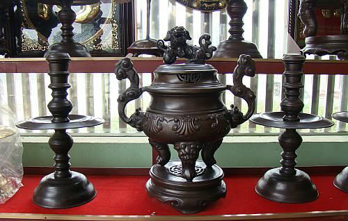 Bai tri ban tho gia tien ngay Tet the nao cho dung?