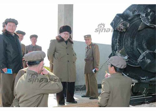 Bên ngoài đánh giá những hành động này của Triều Tiên nhằm mục đích phát đi một tín hiệu tỏ ra “tự tin” trong bối cảnh nước này từ đầu năm đến nay bị quốc tế trừng phạt.