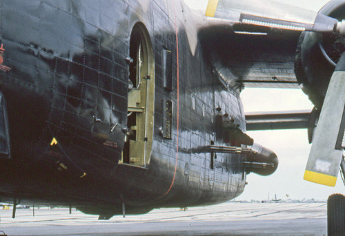 AC-119K: Doi thu nguy hiem nhat voi bo doi Truong Son-Hinh-2