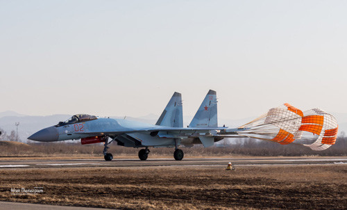 Tuy nhiên hôm 5/4, mạng Sina quân sự của Trung Quốc đã xác minh thông tin để làm rõ vấn đề thì thấy rằng: Sau khi lần tìm trên báo Kommersant thì sự thực là tờ báo này hôm 28/3 chỉ đưa một tin rằng: Indonesia và Việt Nam đều đang sử dụng máy bay Su-30MK2 của Nga, cũng đều đã từng một hai lần bày tỏ hứng thú với máy bay Su-35.