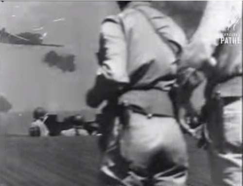 Chỉ với 34 chiếc Zero, 3 chiếc Tenzan, 1 chiếc G4M và 2 chiếc P1y, nhiệm vụ phải đối mặt của lực lượng không quân thuộc Hạm đội 1 này là bất khả thi. Bởi thế viên chỉ huy hạm đội này quyết định thành lập một lực lượng tấn công tự sát. Ông này nói: “Tôi không nghĩ sẽ có cách nào khác để thực hiện hoạt động (giữ Philippines, hơn là đặt một quả bom 250 kg trên một Zero và để cho nó đâm vào một tàu sân bay Mỹ)”.