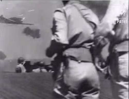 Chỉ với 34 chiếc Zero, 3 chiếc Tenzan, 1 chiếc G4M và 2 chiếc P1y, nhiệm vụ phải đối mặt của lực lượng không quân thuộc Hạm đội 1 này là bất khả thi. Bởi thế viên chỉ huy hạm đội này quyết định thành lập một lực lượng tấn công tự sát. Ông này nói: “Tôi không nghĩ sẽ có cách nào khác để thực hiện hoạt động (giữ Philippines, hơn là đặt một quả bom 250 kg trên một Zero và để cho nó đâm vào một tàu sân bay Mỹ)”.