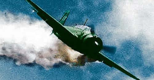 Chiến dịch cảm tử Thần phong (Kamikaze) là một chiến dịch của Không quân Nhật Bản trong giai đoạn cuối Chiến tranh Thế giới thứ 2 (CTTG 2). Trong đó, các máy bay chiến đấu Nhật cố gắng lao vào tàu chiến, tàu sân bay của đối phương tự sát để gây thiệt hại cho lực lượng Đồng Minh. Theo Warhistoryonline, một chiếc máy bay cảm tử có thể tạo ra thiệt hại mà một cuộc tấn công thông thường không thể làm được.