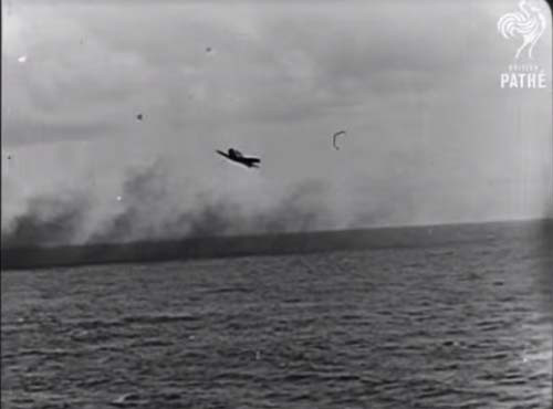 Theo Business Insider, phe Đồng Minh ước tính rằng một phi công Nhật nếu sử dụng chiến thuật thông thường chỉ có thể thực hiện được nhiều nhất là 2 lần tiếp cận được một tàu chiến Đồng Minh và chỉ có 3% cơ hội đánh đắm được nó. Nhưng khi họ sử dụng chiến thuật tự sát, khả năng đó đã tăng lên 15 đến 20%.