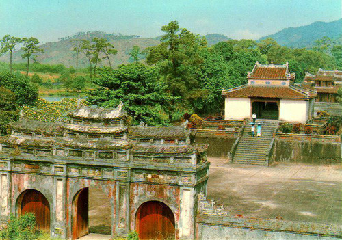 Giai ma chuyen vua Minh Mang tim dat phong thuy xay lang-Hinh-2