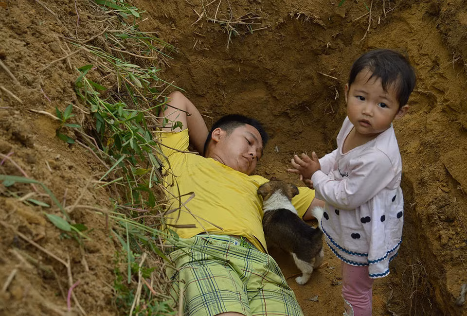 Cha dao huyet nam choi voi con gai va su that ai cung rung rung-Hinh-3