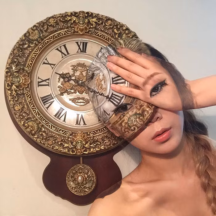 Dain Yoon sở hữu hàng trăm ngàn người hâm mộ và không ít người trong số đó cũng có xu hướng đi theo con đường của cô. (Nguồn Bored Panda)