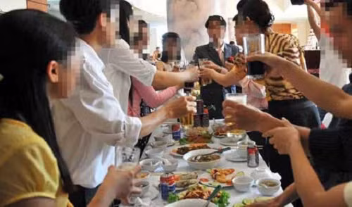 Con duong tu nhau thue den ban than cua... “kieu nu”