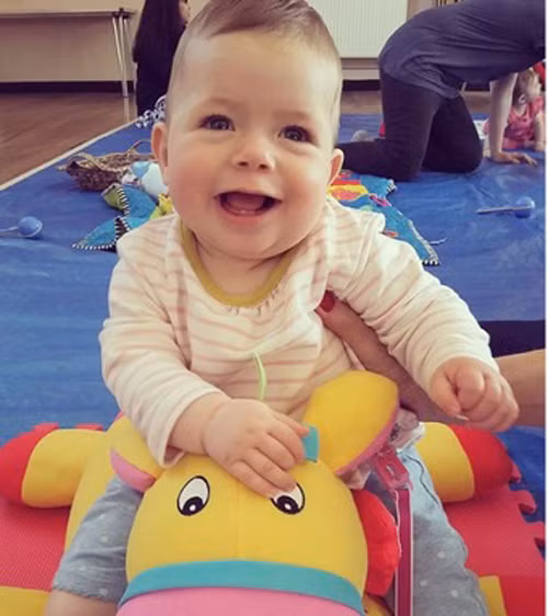 Be so sinh bat ngo song lai sau 22 phut ngung tho-Hinh-3