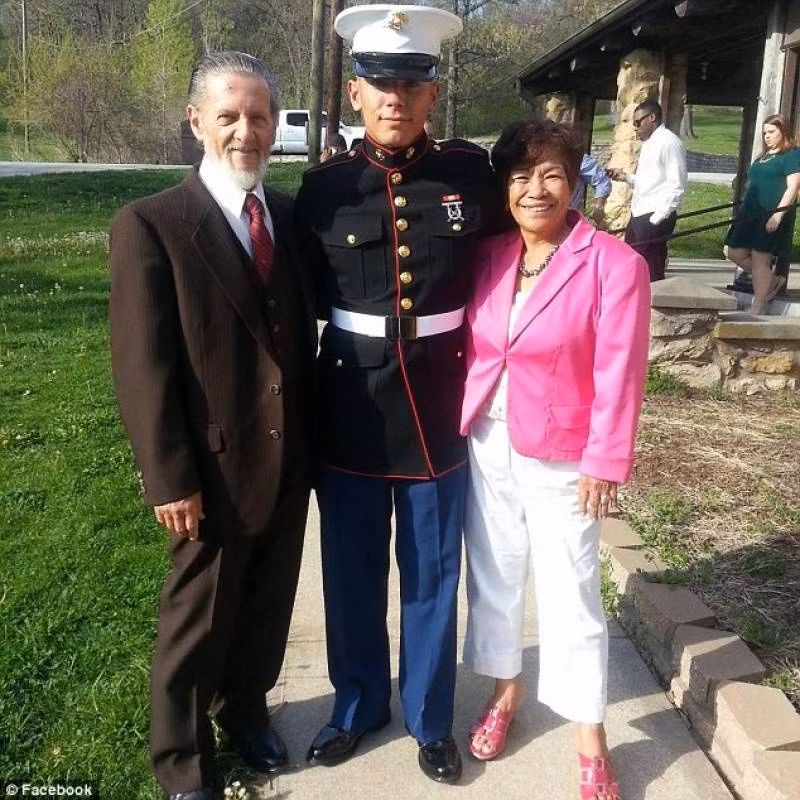 Chuyen la hom nay: Di cuop roi doi canh sat bat, "te ngua" voi su that-Hinh-3