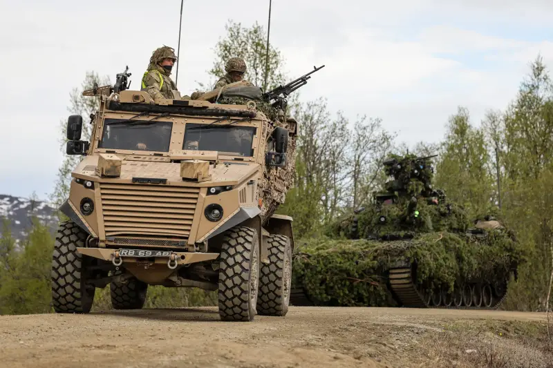 Cựu Bộ trưởng quốc phòng Anh kêu gọi chính phủ đưa quân tới Ukraine Cuu Bo truong quoc phong Anh keu goi chinh phu dua quan toi Ukraine