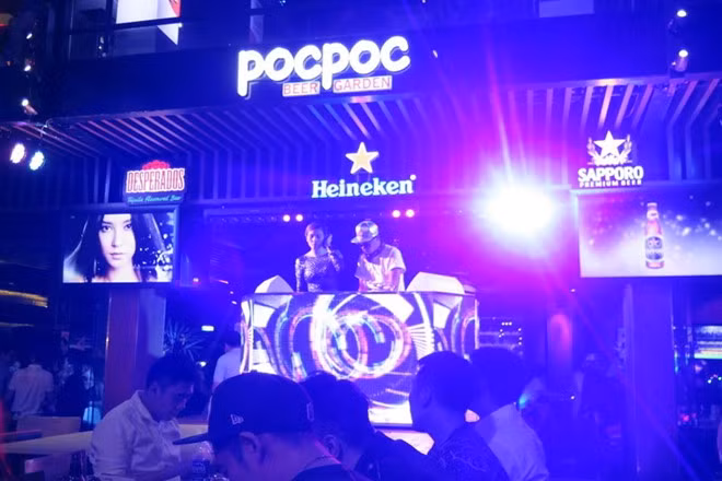 Su that dong troi o vu truong tra hinh quan bia Pocpoc beer garden-Hinh-4