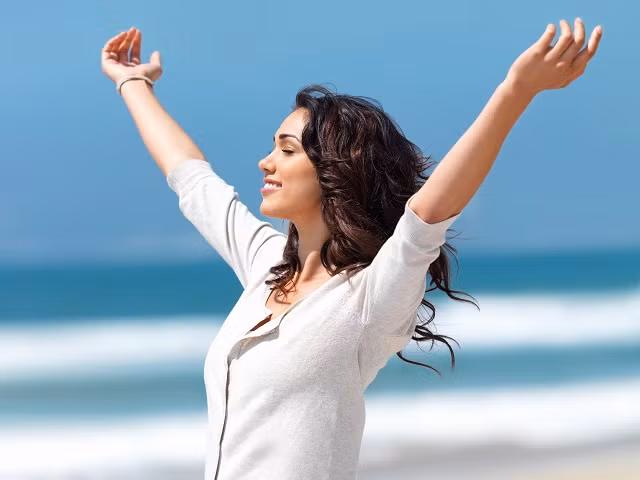 Họ không tự gây áp lực. Một chiếc giường êm ái, người ấy thì thơm tho, mềm mại ngay trước mắt, nghĩ tới những chiếc nút áo được bật mở…mọi thứ như một giấc mơ đẹp. Tuy nhiên, không phải lúc nào mọi thứ cũng diễn ra mỹ mãn. 