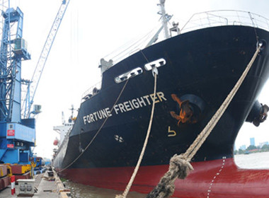 Ngoài nguyên nhân các công ty con nợ còn do nhiều dự án chậm tiến độ, công nợ lớn, số nợ lớn hơn nhiều so với vốn điều lệ.