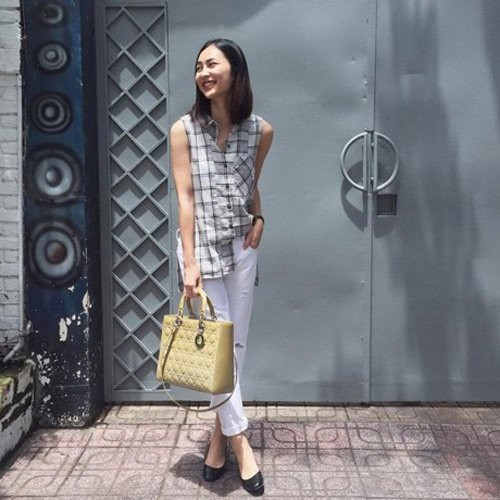 Loat phu kien hang hieu tram trieu cua hot girl Viet-Hinh-16