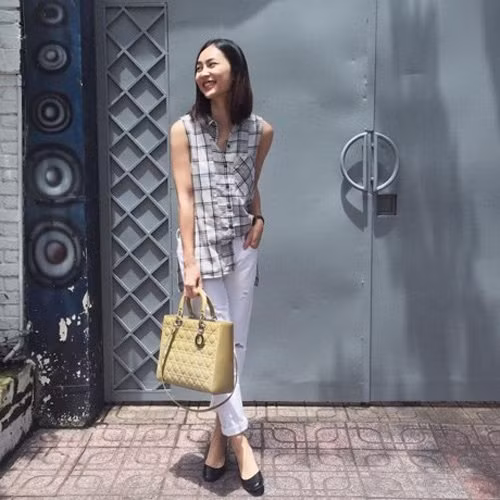 Loat phu kien hang hieu tram trieu cua hot girl Viet-Hinh-16