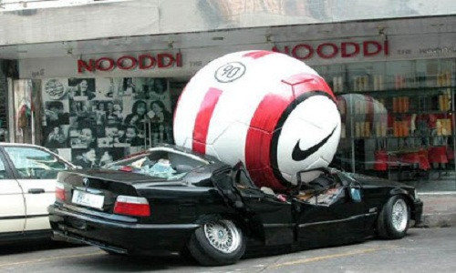 Hiệu ứng quảng cáo quá chân thực, sống động như thật.