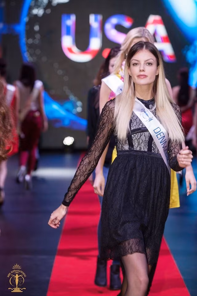 Soi nhan sac xau kho do cua thi sinh HH Sieu quoc gia