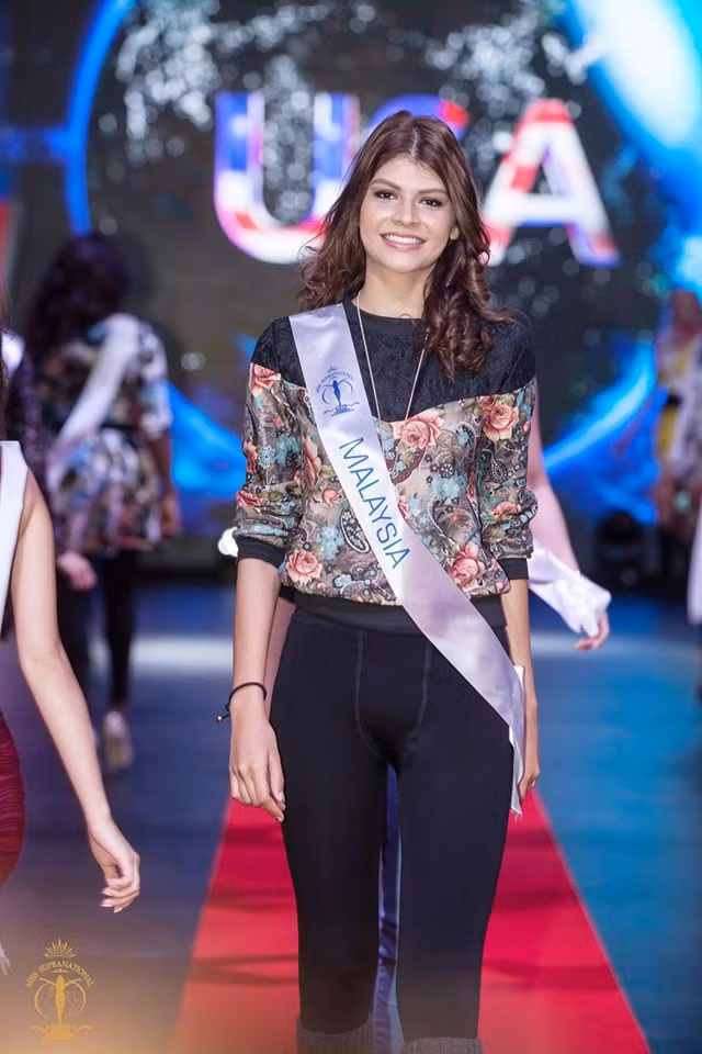 Soi nhan sac xau kho do cua thi sinh HH Sieu quoc gia-Hinh-11