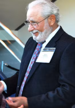 Dai dien truong cap bang tien si cho ong Nguyen Xuan Anh noi gi?-Hinh-2