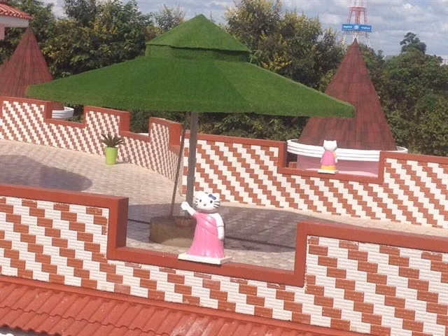 Bên cạnh đó, vẫn có những ý kiến băn khoăn về vấn đề học phí bởi nhiều người cho rằng, với cơ sở vật chất như vậy chắc hẳn học phí của ngôi trường này không hề thấp. Ảnh: Quyen Le