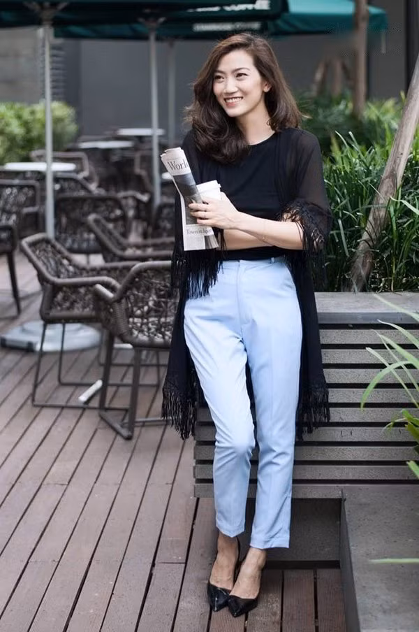 Không chỉ phấn đấu trở thành người sếp tốt, Phương Anh còn học hỏi để am hiểu kiến thức về những nghiệp vụ khác như: công nghệ thông tin, tài chính kế toán... Sếp nữ đa tài này từng làm việc cho Zarola, Elle Việt Nam trước khi đảm nhiệm một công việc đáng mơ ước cho "ông lớn" Google. Ảnh: Girly