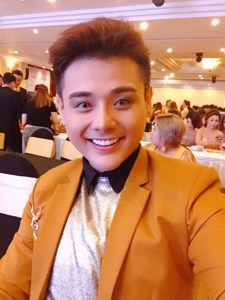 Ít ai ngờ, anh chàng trên vỏ hộp sữa đậu nành lại đa tài đến vậy.