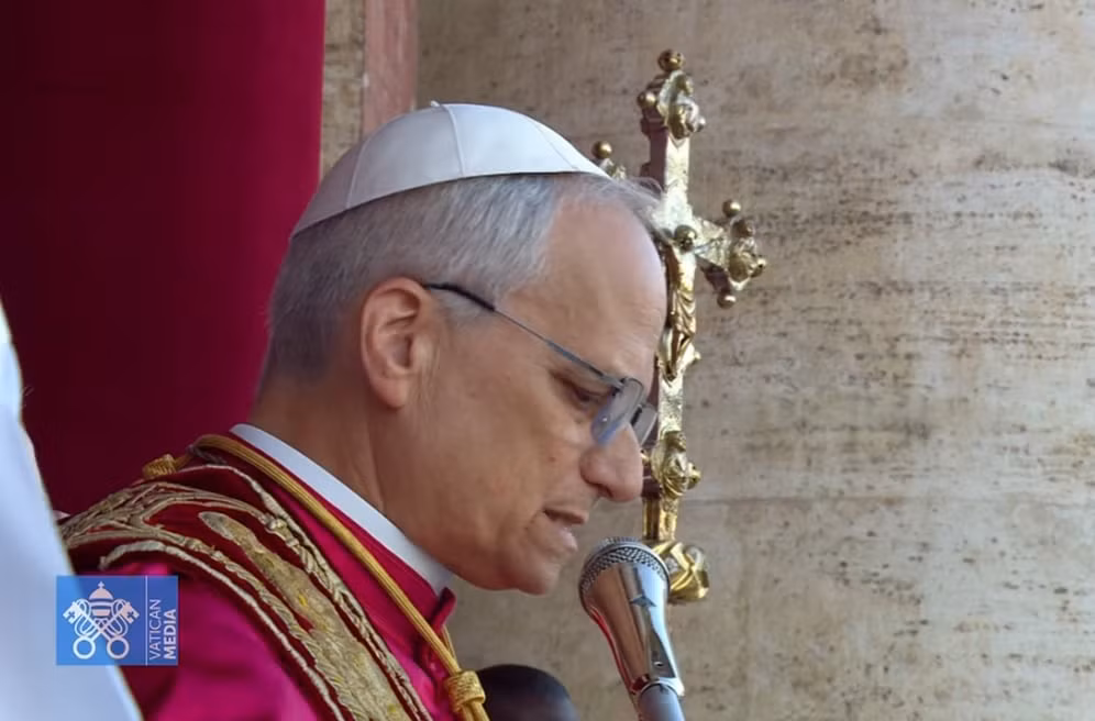 Giáo hoàng Leo XIV có thể nói nhiều ngôn ngữ, bao gồm tiếng Anh, Tây Ban Nha, tiếng Ý, Pháp và tiếng Bồ Đào Nha.