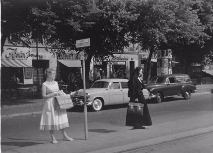 Bức ảnh hiếm được chụp tại Østerbrogade, Đan Mạch, năm 1957.