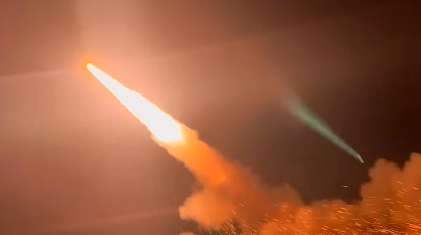 Pakistan phat dong chien dich quan su dap tra An Do