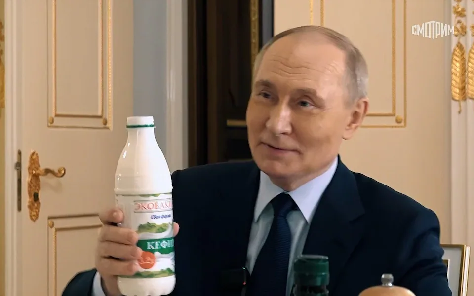 Tong thong Nga Putin he lo noi o ben trong Dien Kremlin-Hinh-2