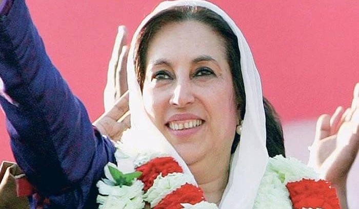 Bà Benazir Bhutto là nữ Thủ tướng đầu tiên của Pakistan, đảm nhiệm chức vụ này từ năm 1988 đến năm 1990 và từ năm 1993 đến năm 1996. Bà cũng là nữ Thủ tướng Hồi giáo đầu tiên trên thế giới. Ảnh: TP.