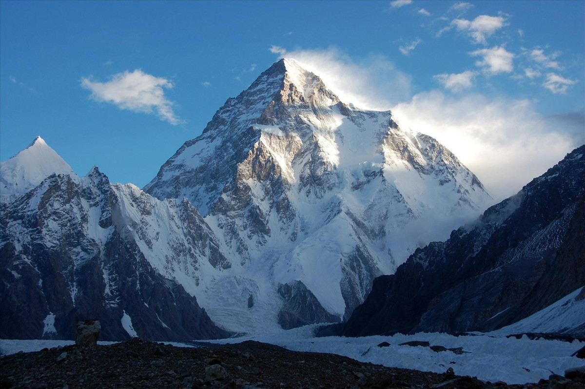 Theo Travel Pakistan, K2, đỉnh núi cao thứ hai thế giới sau đỉnh Everest, nằm ở Pakistan. K2 cao 8.611 mét nằm trong dãy Karakoram của dãy Himalaya. Ảnh: TP.