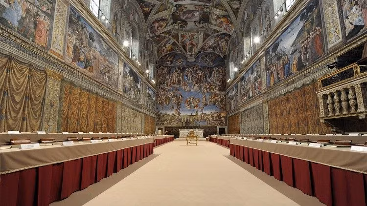 Ben trong nha nguyen noi dien ra Mat nghi Hong y bau Giao hoang